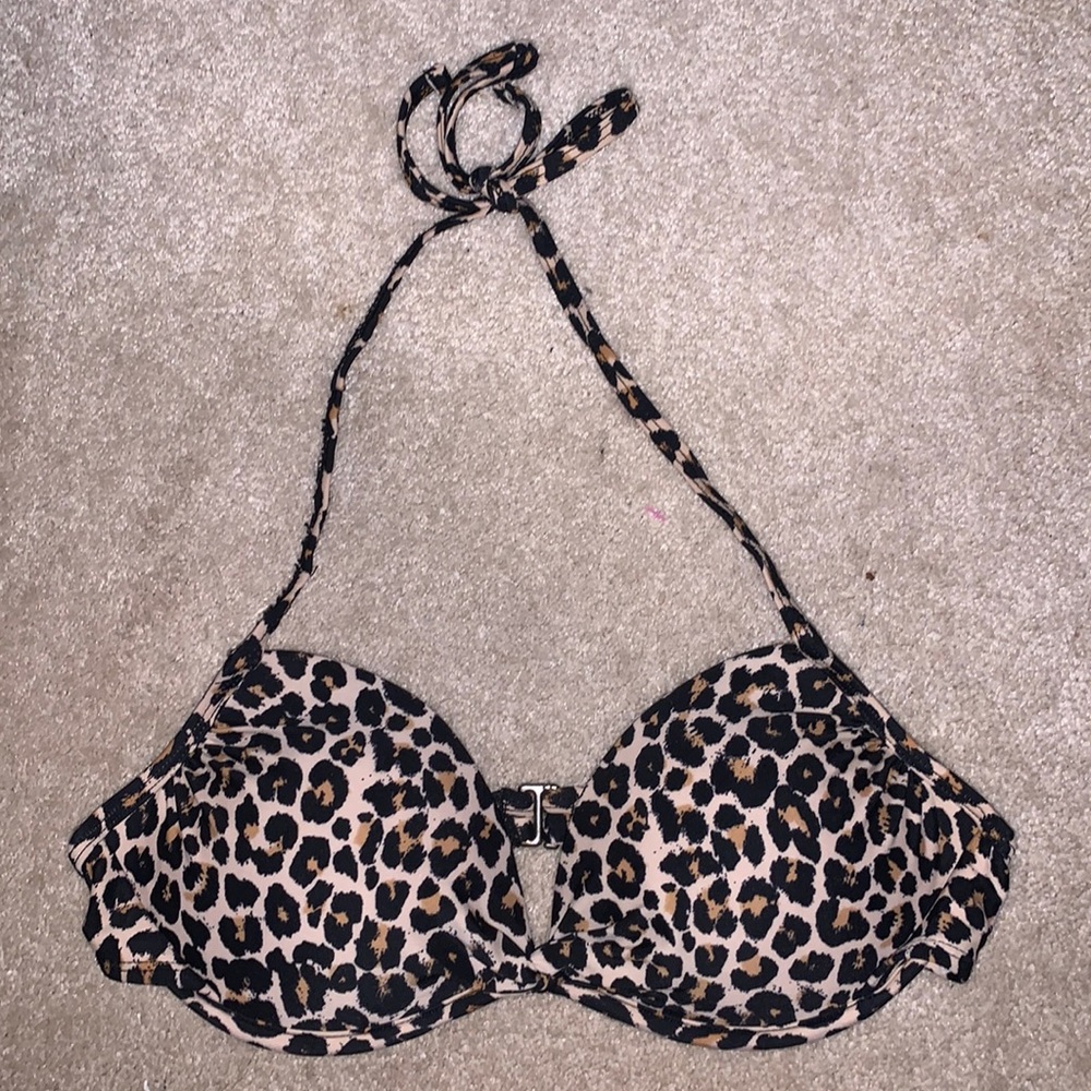 Xhilaration cheetah print bikini top